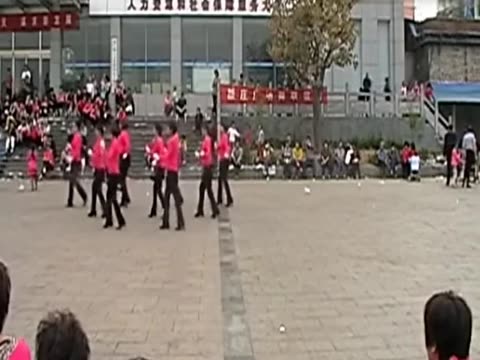 春荈广场舞中国范儿图片_春荈广场舞中国范儿