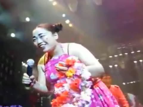 小黄飞2015最新演出高清_小黄飞沈阳演出高清