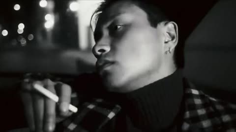 经典港片--超清 哥哥张国荣无人超越的抽烟姿势